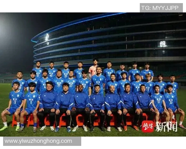 南京足球队逆袭之旅揭秘大师赛特别报道展现拼搏精神与团队力量 南京足球队逆袭之旅揭秘大师赛特别报道展现拼搏精神与团队力量